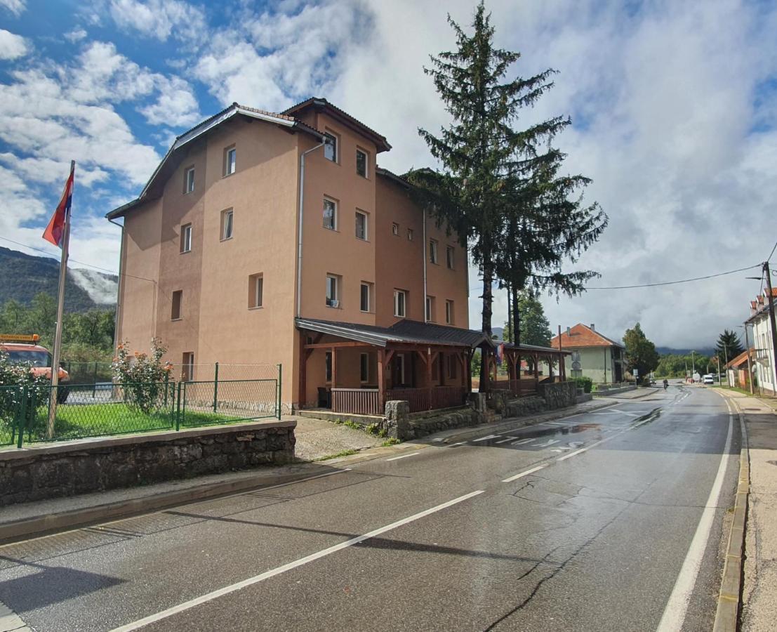 Villa Dijana Gracac  Bagian luar foto