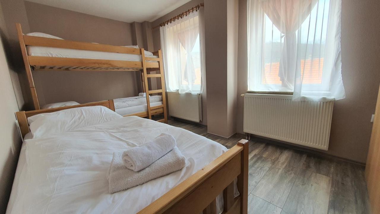 Villa Dijana Gracac  Bagian luar foto