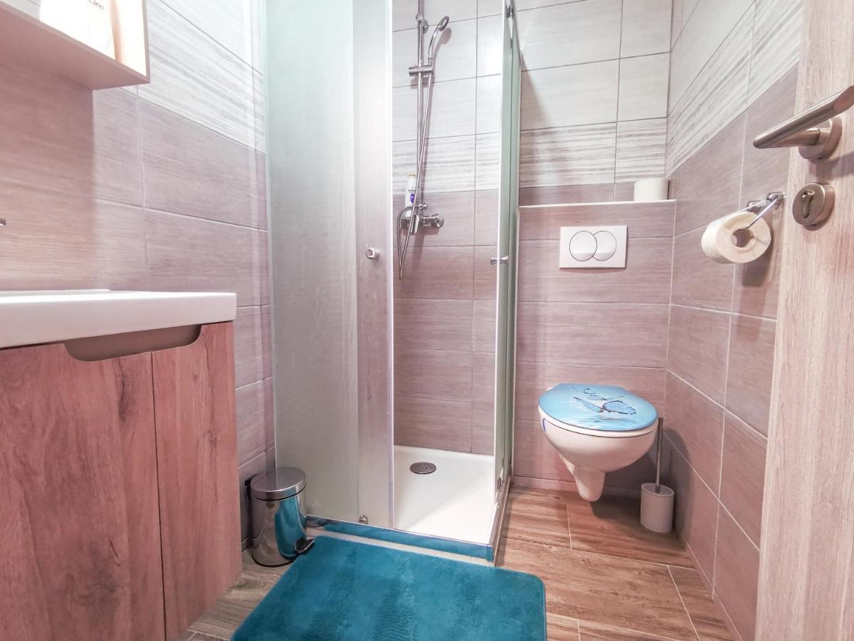 Villa Dijana Gracac  Bagian luar foto